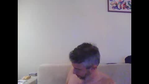 kap400 online show from December 8, 5:44 pm