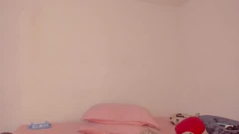 karely_laurent online show from May 31, 1:58 am