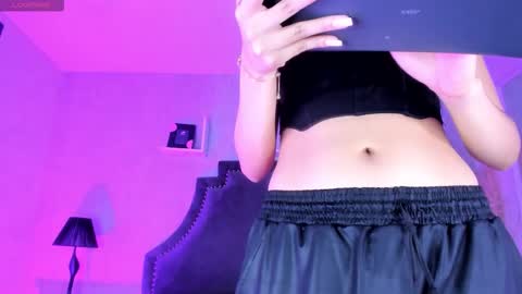 Karely online show from March 8, 1:04 pm