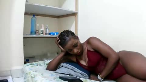 karenato online show from March 26, 8:09 am