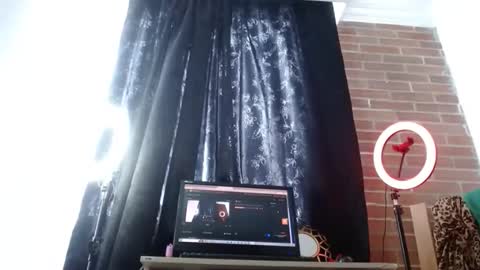 karima_sarabe online show from May 20, 4:13 pm