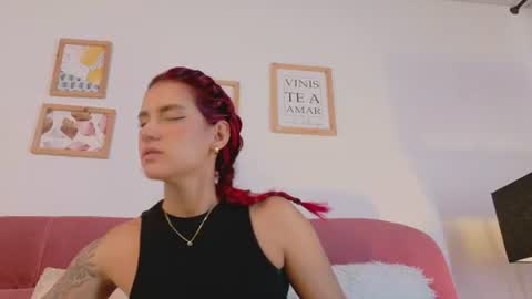 Snapshot of karina2smith chatting on June 29, 6:41 pm karina online show from June 29, 6:41 pm