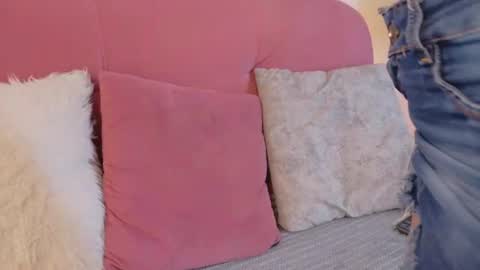 Snapshot of karina2smith chatting on July 24, 12:14 pm karina online show from July 24, 12:14 pm