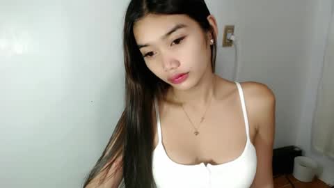 Snapshot of karina_goddess chatting on July 19, 10:57 pm karina online show from July 19, 10:57 pm