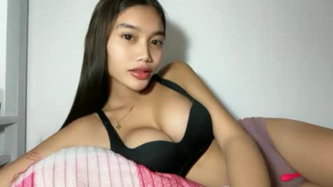 Snapshot of karina_goddess chatting on July 30, 12:48 pm karina online show from July 30, 12:48 pm
