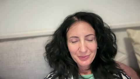 Snapshot of karinablair chatting on February 24, 5:00 am Karina online show from February 24, 5:00 am