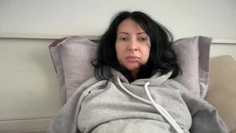 Snapshot of karinablair chatting on March 2, 11:50 am Karina online show from March 2, 11:50 am