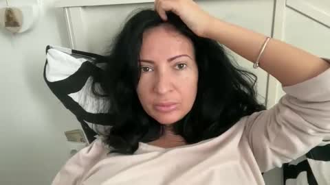 Snapshot of karinablair chatting on January 13, 10:53 am Karina online show from January 13, 10:53 am