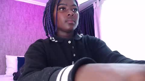 Snapshot of karinaflowers_ chatting on March 2, 12:34 pm Im Karina online show from March 2, 12:34 pm