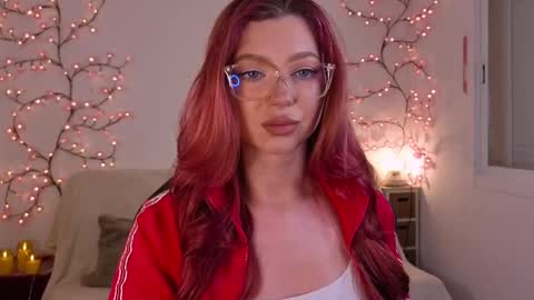 Snapshot of karinchik_ chatting on April 3, 7:45 pm Karina online show from April 3, 7:45 pm