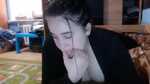 karinkabrunetka2 online show from October 28, 12:19 pm