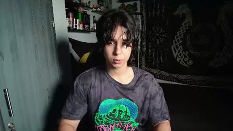 Snapshot of kariozzz chatting on July 30, 9:36 pm call me kai 3 online show from July 30, 9:36 pm