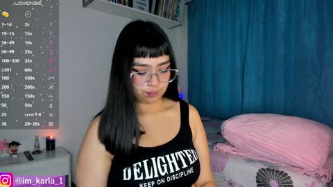 Snapshot of karla__1 chatting on January 5, 12:10 pm Ill be on at sunday see u Lynn  Could u help me to reach 100 Thmbs upp plssss   Independent girl 3 online show from January 5, 12:10 pm