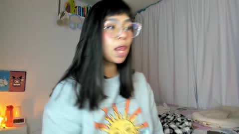 Snapshot of karla__1 chatting on January 26, 2:56 am Ill be on at sunday see u Lynn  Could u help me to reach 100 Thmbs upp plssss   Independent girl 3 online show from January 26, 2:56 am