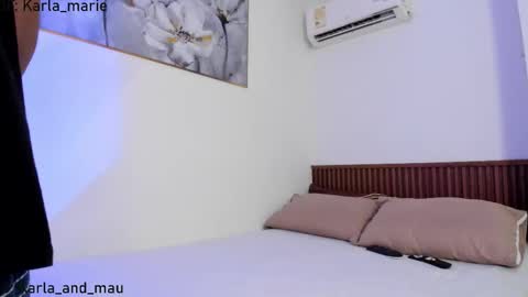 Karla  Mau online show from November 15, 12:30 am