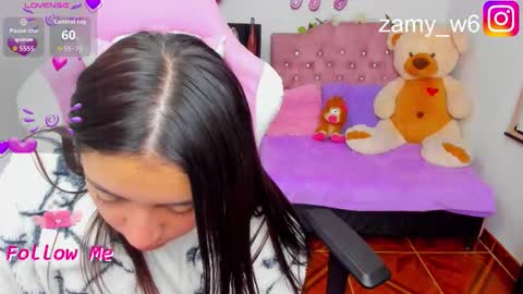 karla online show from December 3, 5:15 am