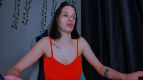 karla_lim online show from May 25, 8:31 am