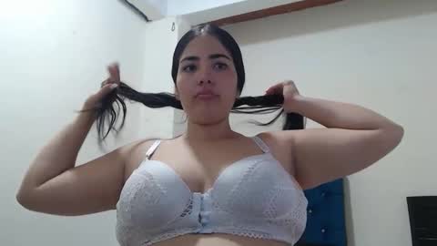karla_lov2 online show from November 6, 2:40 pm