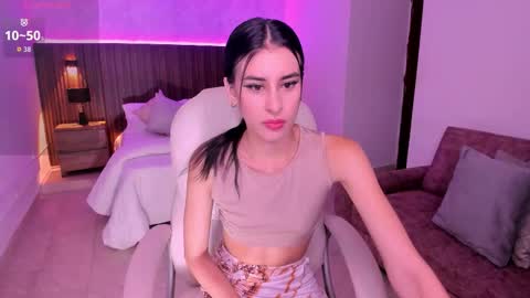 Snapshot of karlaa_james chatting on September 20, 11:00 am Karlaa  online show from September 20, 11:00 am