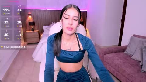 Snapshot of karlaa_james chatting on September 26, 11:14 am Karlaa  online show from September 26, 11:14 am