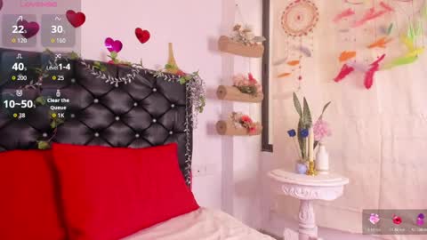 Karla Koster online show from May 28, 1:30 pm