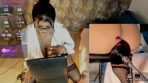 Snapshot of karlamoorex chatting on April 30, 12:22 pm KARLA online show from April 30, 12:22 pm