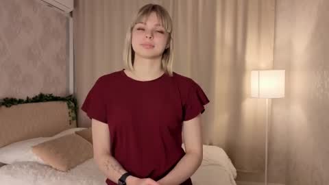 Monica online show from February 26, 7:24 pm