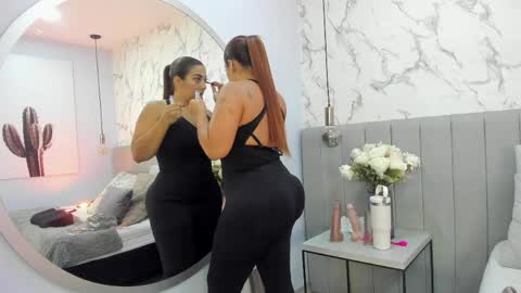 karlla_brown online show from May 28, 12:24 pm