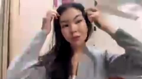 Emily online show from March 1, 2:08 pm