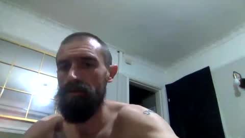 Snapshot of karlosh2k7 chatting on January 13, 4:07 am karlh online show from January 13, 4:07 am