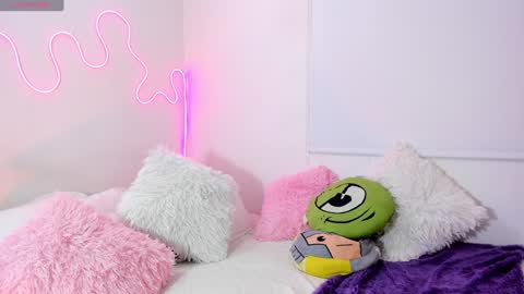 Snapshot of karly__rios chatting on January 18, 8:52 am Karlyy online show from January 18, 8:52 am