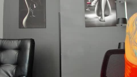   online show from March 19, 6:23 pm