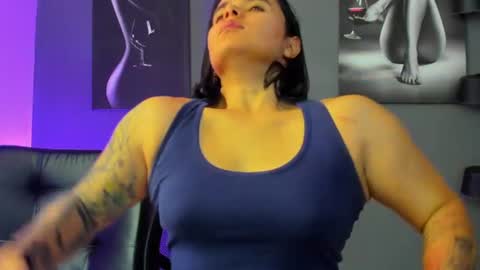   online show from June 30, 5:25 pm