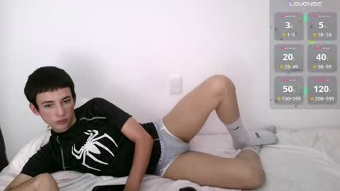Snapshot of karma_rich chatting on May 8, 6:57 pm Alex online show from May 8, 6:57 pm