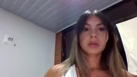Snapshot of karol_goode chatting on August 1, 12:54 am karol_goode online show from August 1, 12:54 am