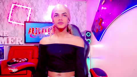 karol Vanessa   online show from May 21, 11:17 am