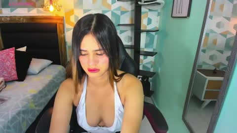 karolagrey online show from June 2, 12:40 pm