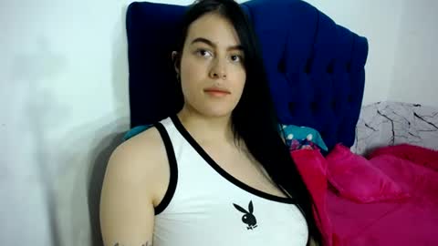 Snapshot of karolay_su chatting on July 29, 9:07 am ARIANNA online show from July 29, 9:07 am