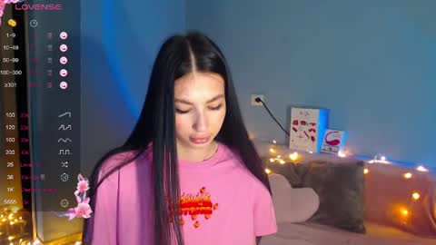 Kira online show from May 26, 1:56 am
