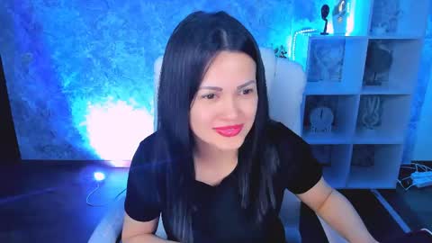 Snapshot of karolina_robinson chatting on April 25, 1:41 pm Karolina online show from April 25, 1:41 pm