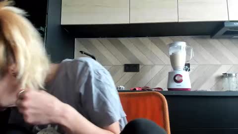 karoline121 online show from October 4, 8:56 am