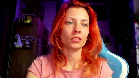 karoline121 online show from April 13, 8:47 pm