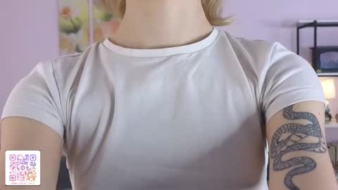 Karoline online show from March 11, 10:05 pm