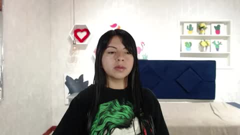 Isa online show from October 8, 8:28 pm