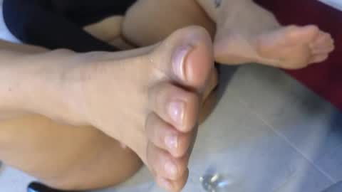 Snapshot of karolvipxxx chatting on May 29, 11:08 am karolvipxxx online show from May 29, 11:08 am