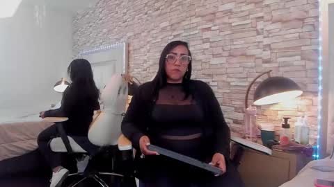 karolwestt online show from October 2, 3:08 pm