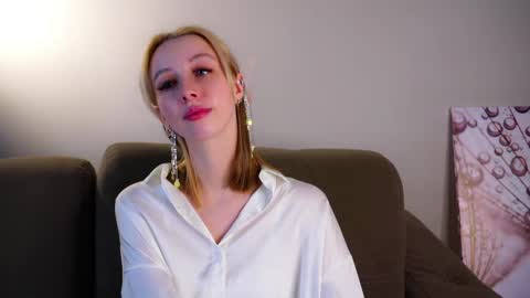 Angel online show from February 27, 12:49 pm