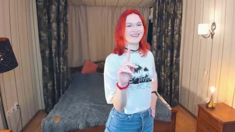 Snapshot of karrispach chatting on February 20, 3:23 pm Nicole online show from February 20, 3:23 pm