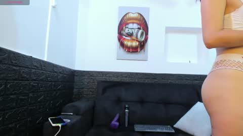 KARY online show from August 1, 2:05 pm