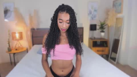 Kary Moon online show from January 18, 9:29 pm